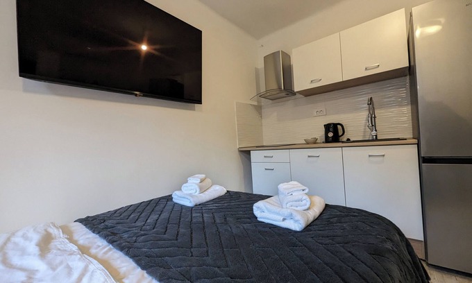 Zagreb Apartment | Two Adjacent Studios Next to Martićeva Street