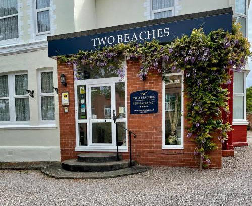 Roundham House | Two Beaches