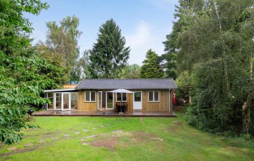 Asserbo House | Two-Bedroom Holiday Home In Liseleje