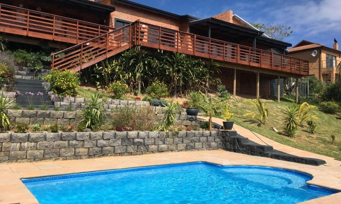 Paradise House | Two bedroom house with pool