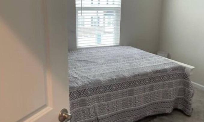 Fort Mill House | Two bedroom town house for R B&B rent near Carowinds waterpark and ride