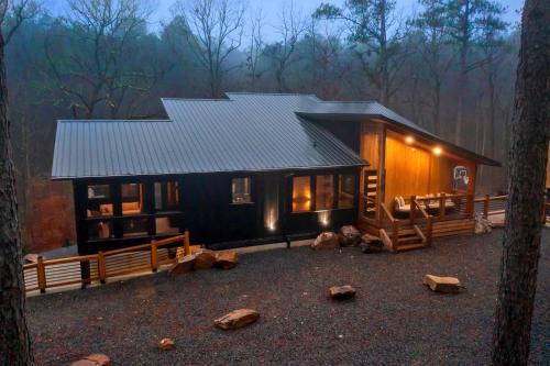 Broken Bow House | Two Gorgeous Cabins with Basketball Court in Broken Bow, Oklahoma