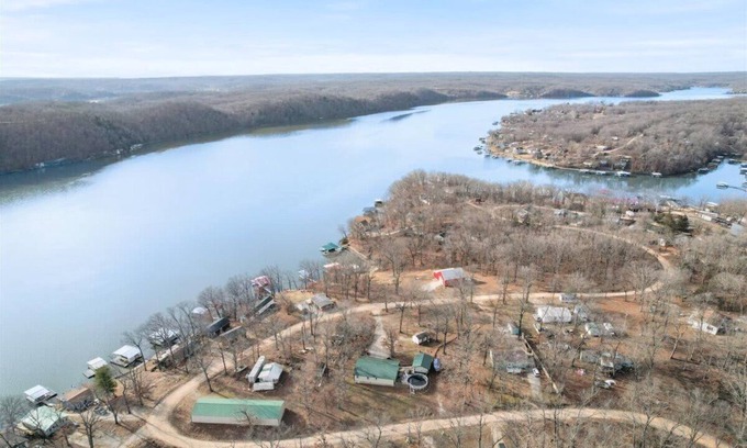Stover Cabin | Two Lake View Cabins