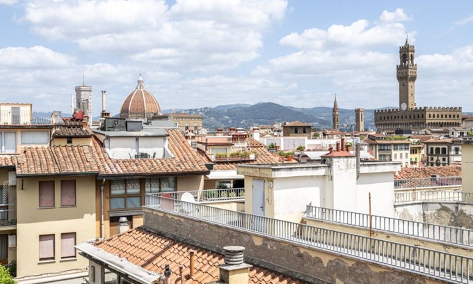Oltrarno Apartment | Two Medieval Towers-Home&Experience&view 360°