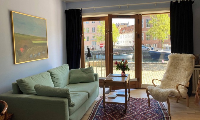 Christianshavn Apartment | Two room apartment in Central Copenhagen old town by Chrisitanshavns Canaln