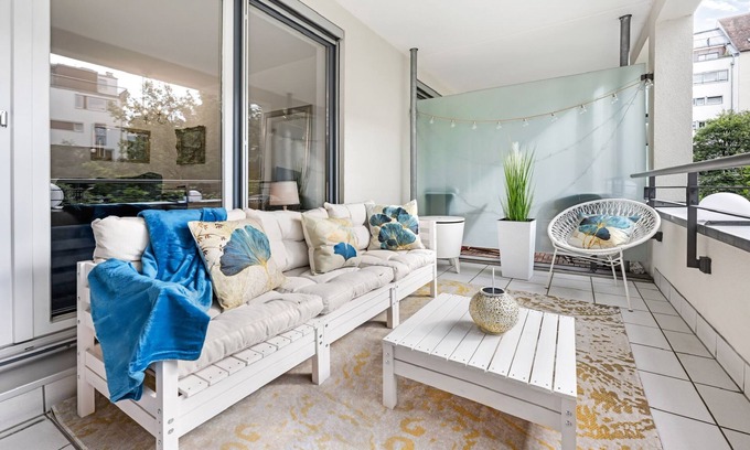 Marsfeld Apartment | Two-room apartment in the city center with underground parking space