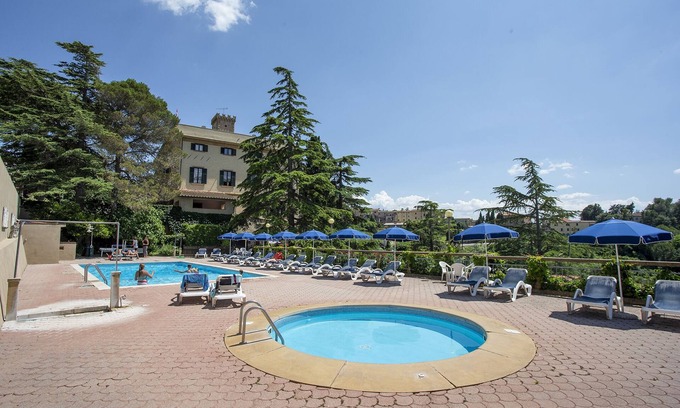 Guardistallo Apartment | Two rooms Apartment in Residence Villa Elena with 2 swimming pools