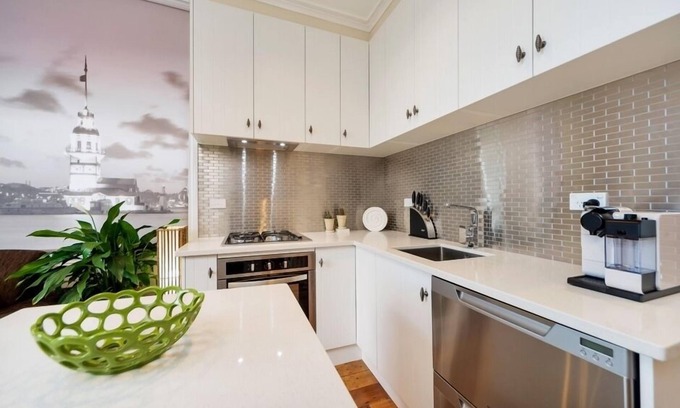 Grey Lynn Apartment | Two Up - Villa-Level 2 -Inner City-Grey Lynn