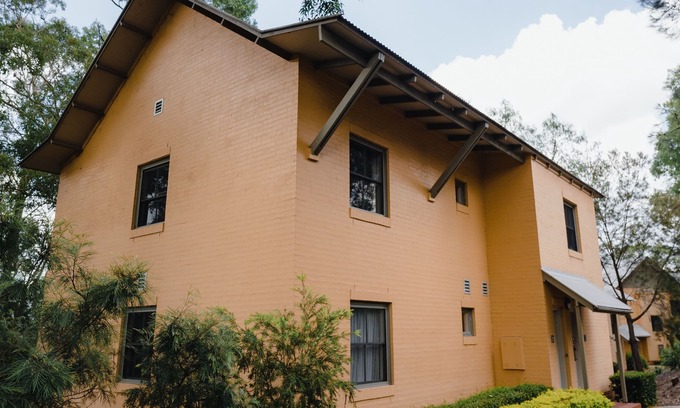 Pokolbin Villa | Two villas centrally located in Cypress Lakes Resort in Pokolbin