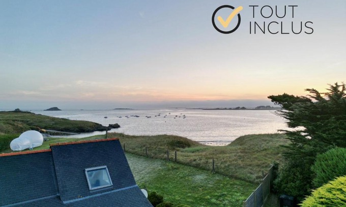 Ploudalmezeau House | TY BULLE - Logement insolite les pieds dans l'eau