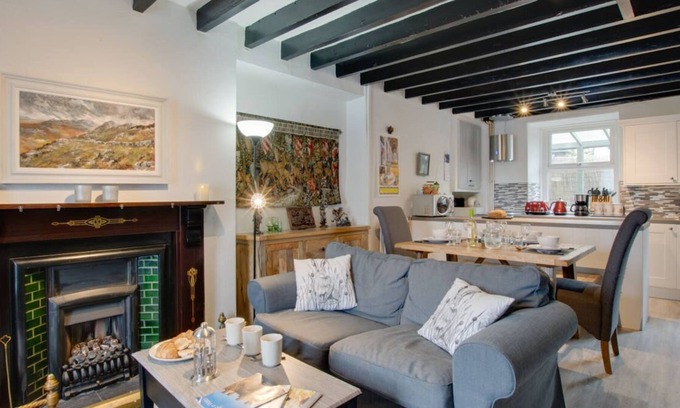 Manod House | Ty Manod in Blaenau Ffestiniog