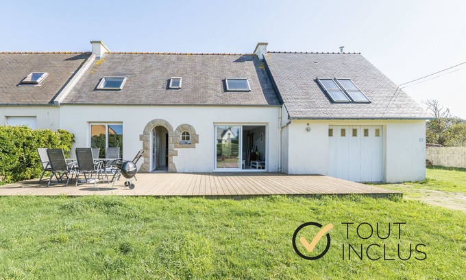 Ploudalmezeau Ski Chalet | Ty Mor Bras - Family house at 2 steps from the beach