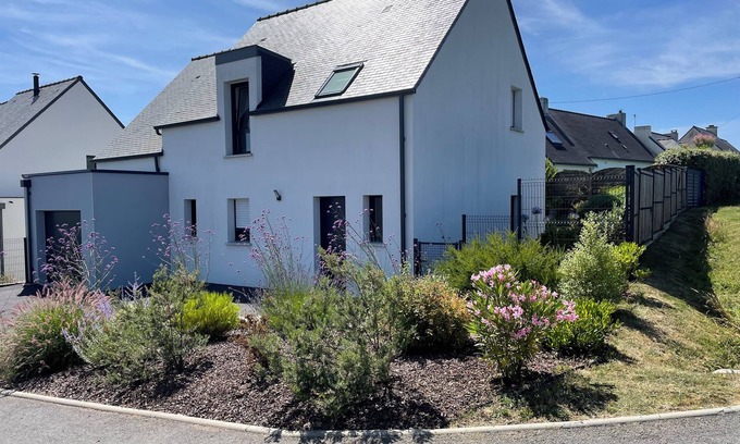 Sarzeau House | "Ty Noëma" comfortable house - 8 persons 800m from Roaliguen beach