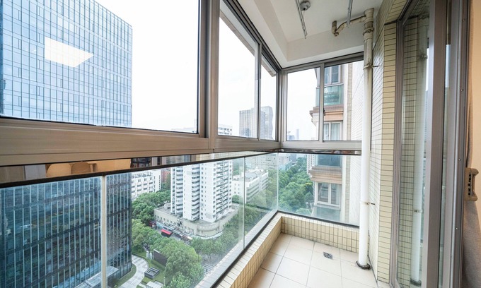 Gubei Bed & Breakfast | Tyms Stylish 1BR APT Yucui Garden