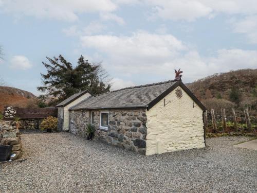Manod House | Tyn Y Cefn
