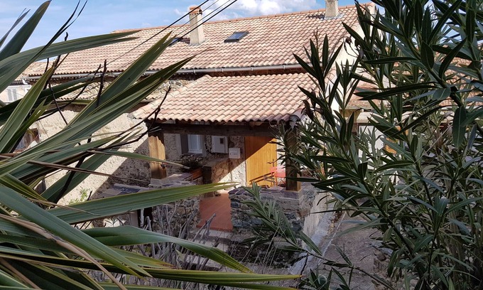 Pietroso House | Typical Corsican house in the mountains - sleeps 8 - Comfortable -