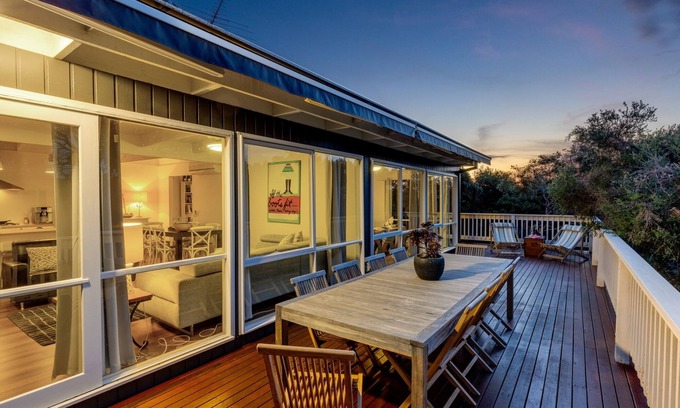 Rye House | Tyrone Beach House - Cosy Family Getaway - WiFi - Linen Included