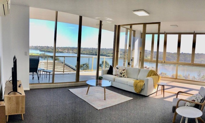Rhodes Apartment | U937FB · 2 bedroom apartment with panoramic views
