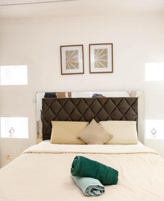 Belhez House | Ubuntu House - Charleroi