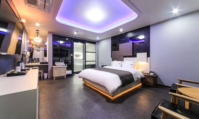 Ulsan Hotel | Ulsan Yeongnam Alps Dragonfly