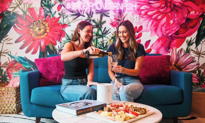 East Nashville Condo | Ultimate Nash Chic Getaway| Music, Food, Fun Times