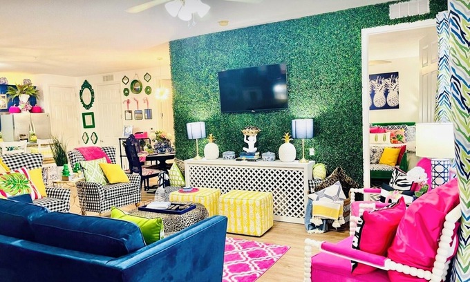 Florida Central Atlantic Coast Condo | Ultimate Vista Cay near all Theme Parks: Gated, Pools, Center Of It All