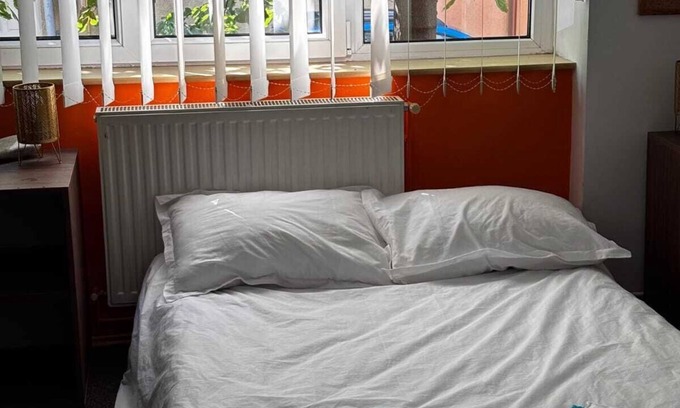 Tirgu Mures Apartment | Ultra central room, ready for a good night sleep!