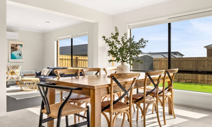 San Remo House | Ultra-stylish modern holiday home in San Remo