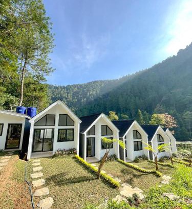 Hargomulyo Cabin | Ulya Cabin Tawangmangu Private Pool Air Hangat