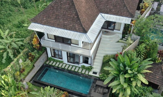 Penestanan Villa | Umah Kemuning Near Central Ubud Bali