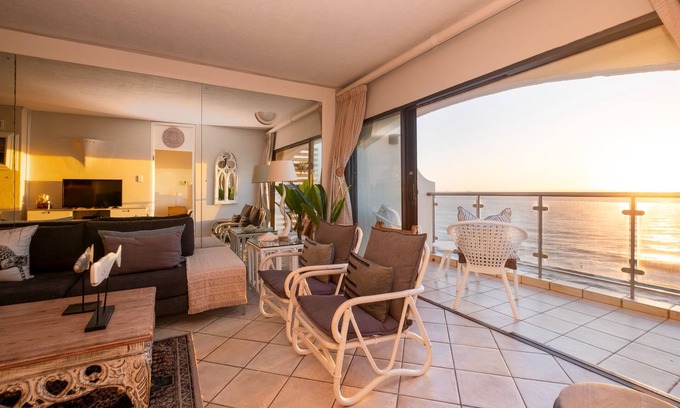 Umhlanga Apartment | Umhlanga Beach Front Apartment