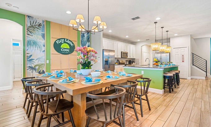 Loughman House | Under the Sea Bedroom, Tropical Game Room, Theater, Pool Table + Card Table: Key Lime Cove