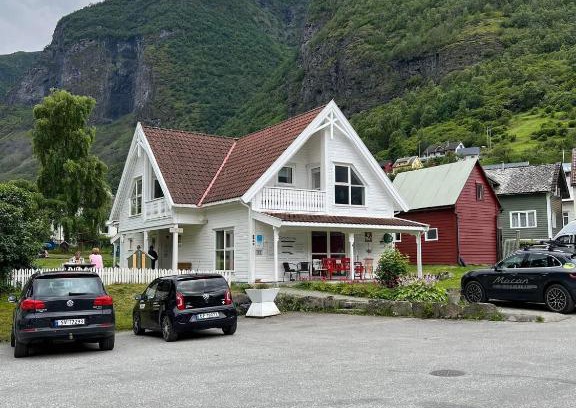 Undredal Apartment | Undredal Fjord Apartments