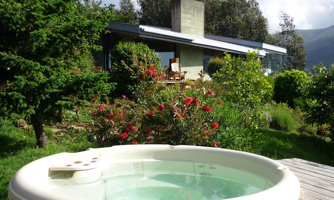 Baiona House | Unique house in the mountains, views of the bay of Baiona, pets welcome