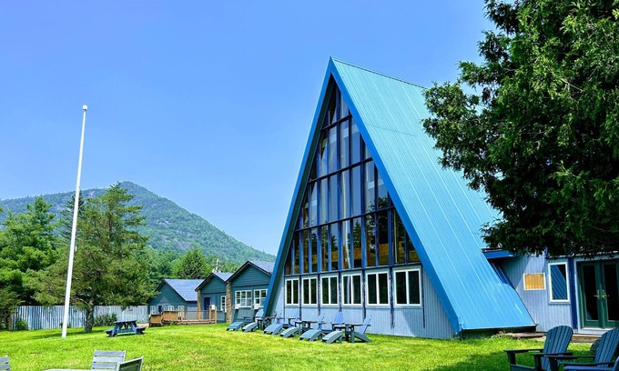 Jay Cabin | Unique Mountain Resort on 2000 acre preserve next to Whiteface Skiing