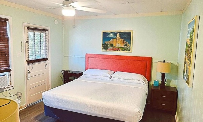 Hot Springs Apartment | Unit 15 King Bedroom, Mini Fridge, Wifi, Coffee Ma