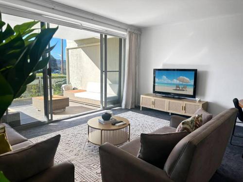 Avoca Beach Apartment | Unit 5 - Avoca Palms Resort - 3 bedroom apartment