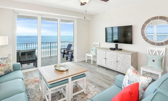 Ocean View Halifax Estates Apartment | Unit 702 Aruba - 4 Bedroom Ocean Front