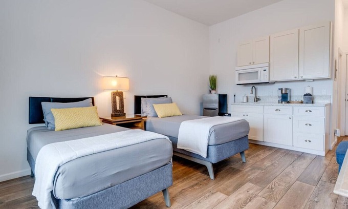 Wailuku Apartment | Unit 9 Maui Ohana Modern Studio