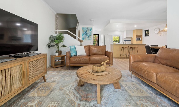 Noosaville Apartment | Unit 94 - Modern and Stylish 2 Bedroom Townhouse in Resort