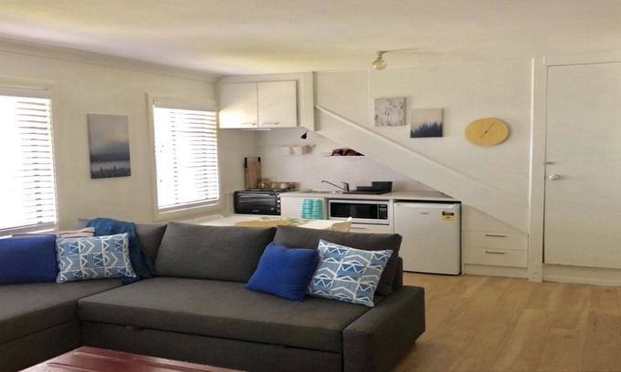 Macmasters Beach Apartment | Unit Sooo Close to the Beach