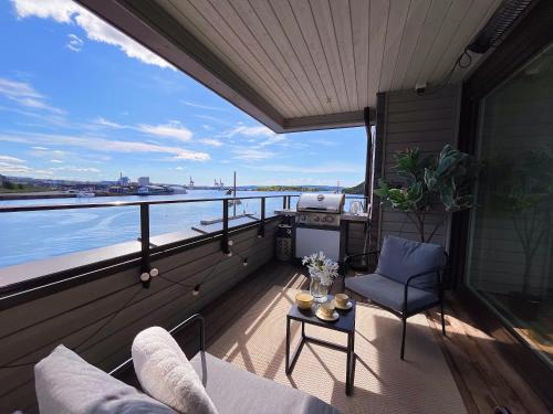 Gamle Oslo Apartment | Unmatched Location - Front Row Fjord Apartment - 2 Bedrooms, Fully Equipped