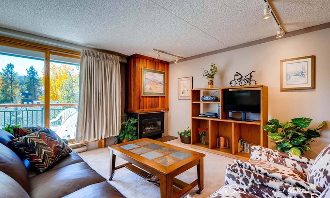 Peak 9 Condo | Unwind in Spacious Comfort. Retreat in an Unbeatable Breck Location TE511