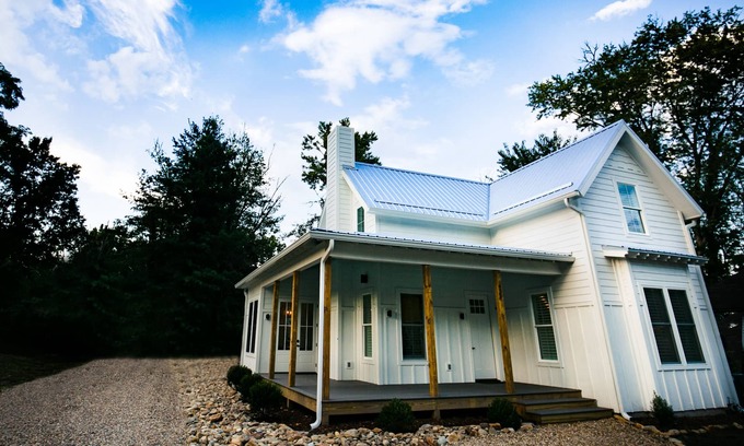 Brevard House | Up North, Down South in Brevard, NC - close to Lumber Arts District and downtown