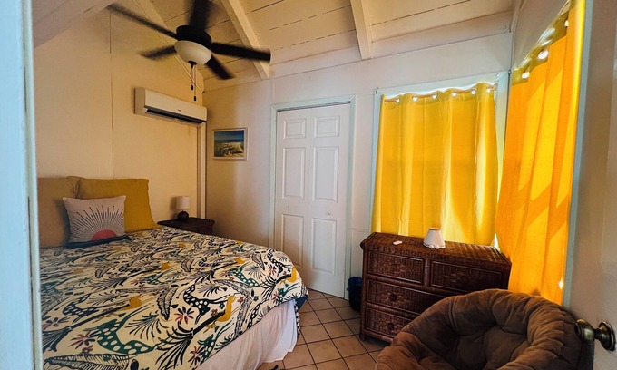 Frigate Bay Condo | UPDATED 2024! Modern Design Loft for 6P at SeaLofts on the Beach, Frigate Bay