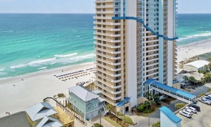Lower Grand Lagoon Resort | Updated 2nd Floor Beachfront - Beside St Andrews