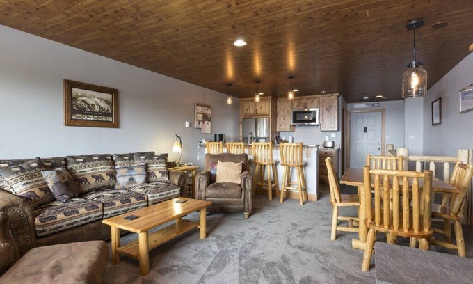 Whitefish Condo | Updated Condo Near Slopes