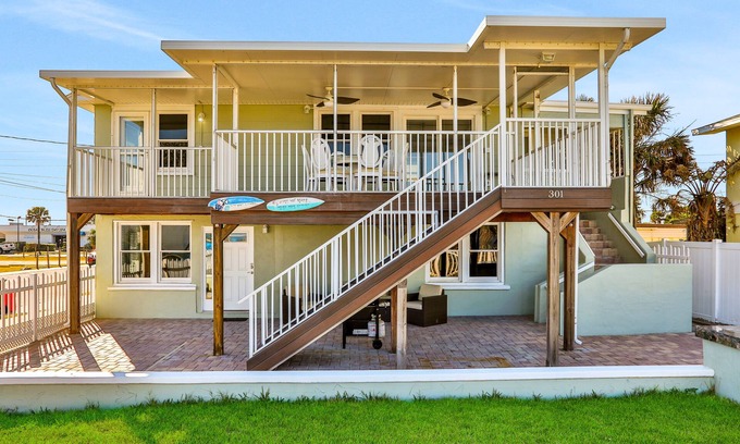 Flagler Beach House | Updated home across from beach with covered balcony, central AC, & washer/dryer