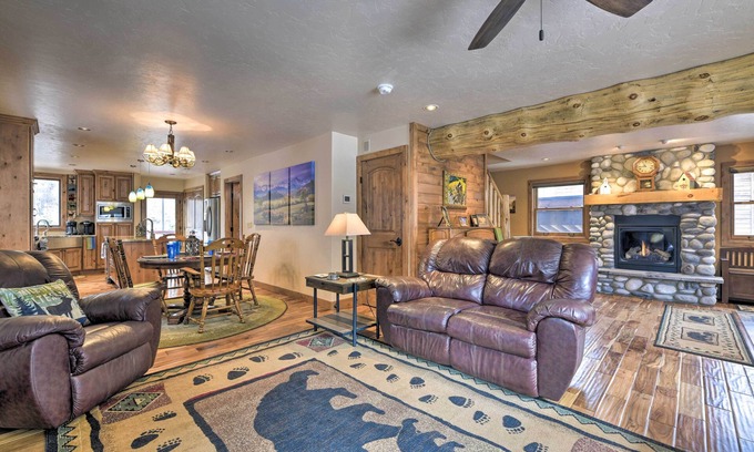 Ouray House | Updated Mtn Home w/Deck on Uncompahgre River