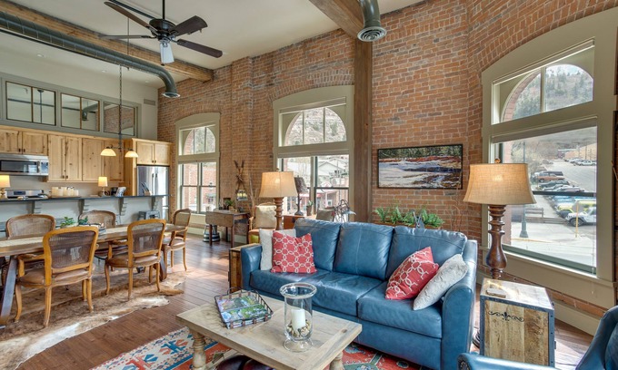 Ouray Condo | Updated Rustic-Chic Condo on Ouray's Main Street!